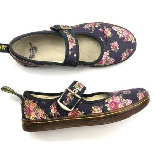 Dr. Martens Carnaby Mary Jane Victorian Flowers